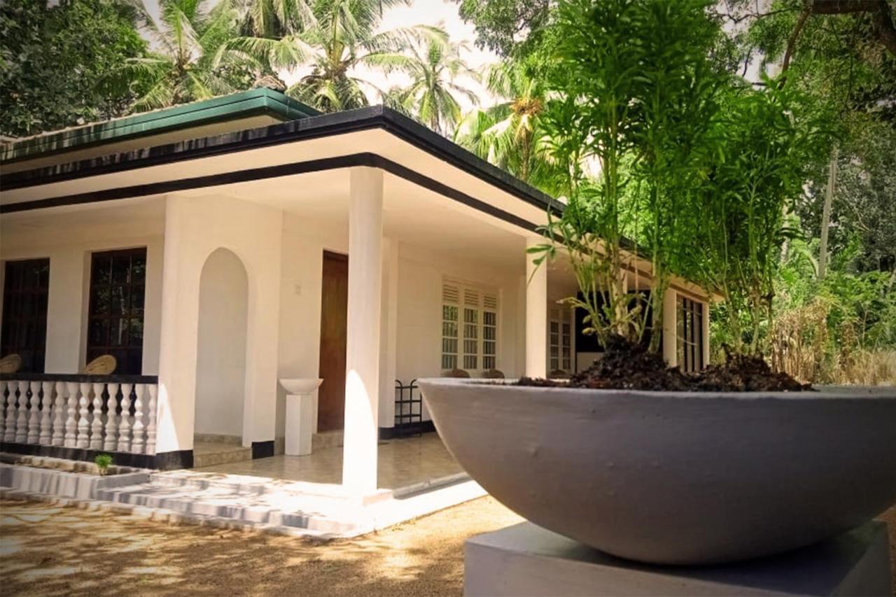 Abhaya Resorts Anuradhapura Exterior foto