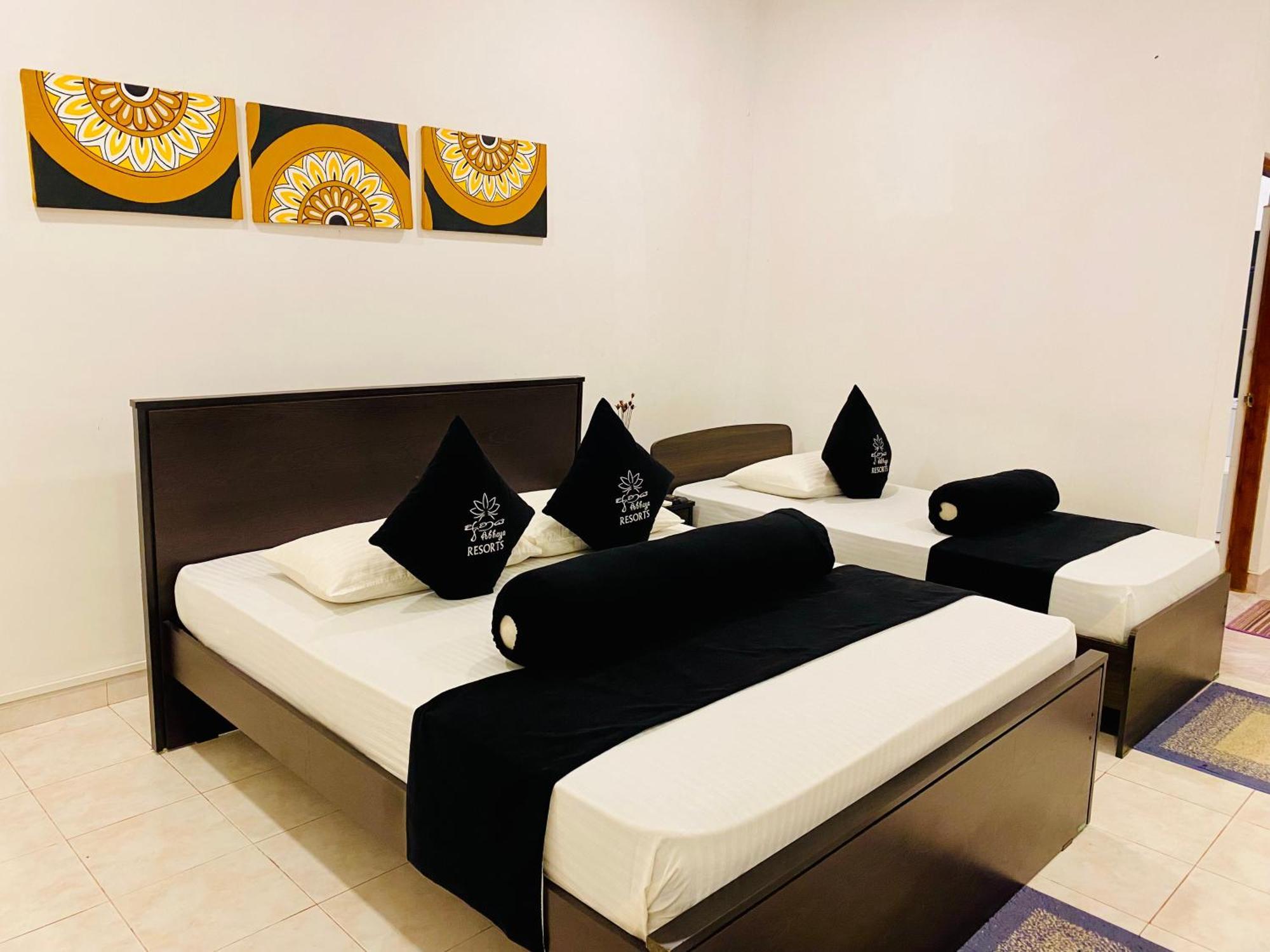 Abhaya Resorts Anuradhapura Exterior foto