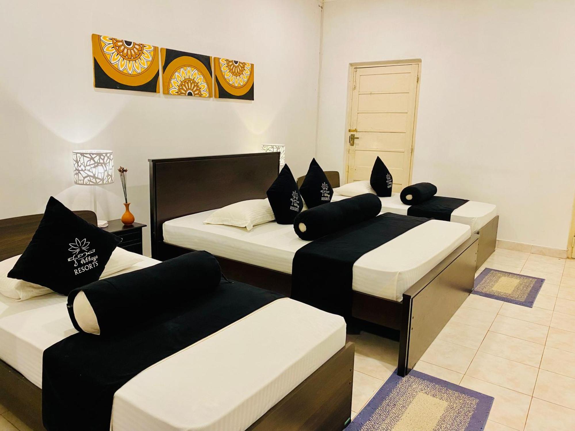 Abhaya Resorts Anuradhapura Exterior foto