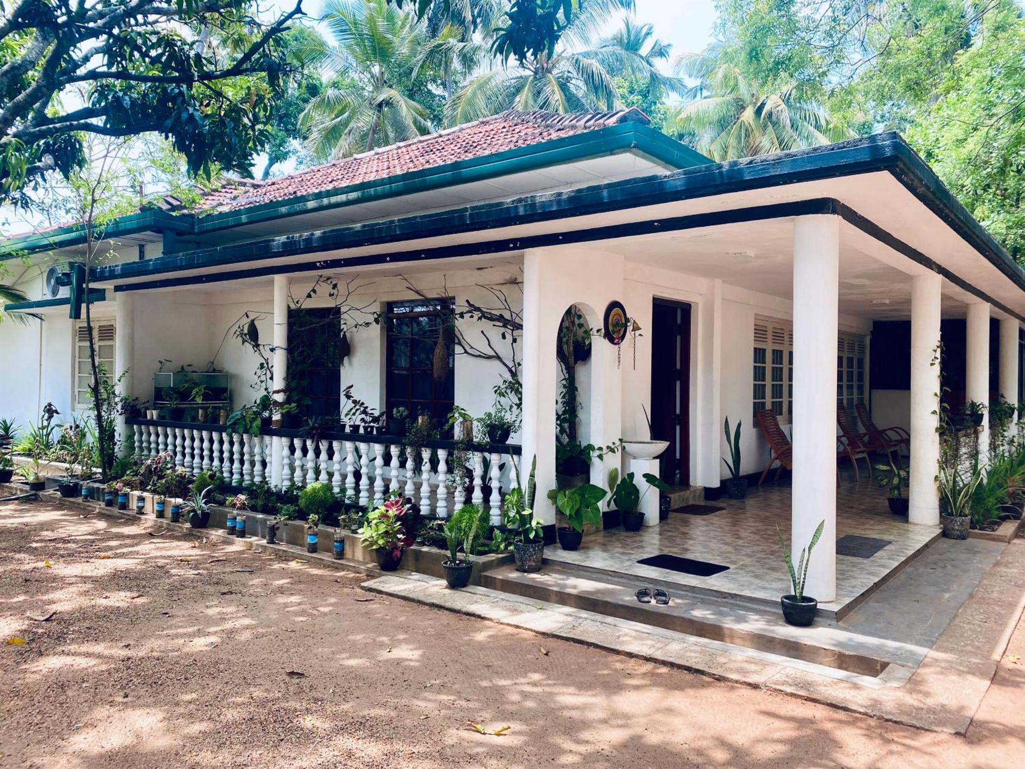 Abhaya Resorts Anuradhapura Exterior foto